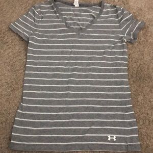 Gray under armpit V-Neck